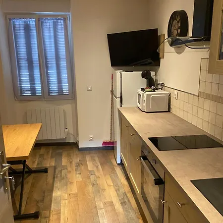 3 Appartements T1 Meuble Lussac 86320 Exterior photo