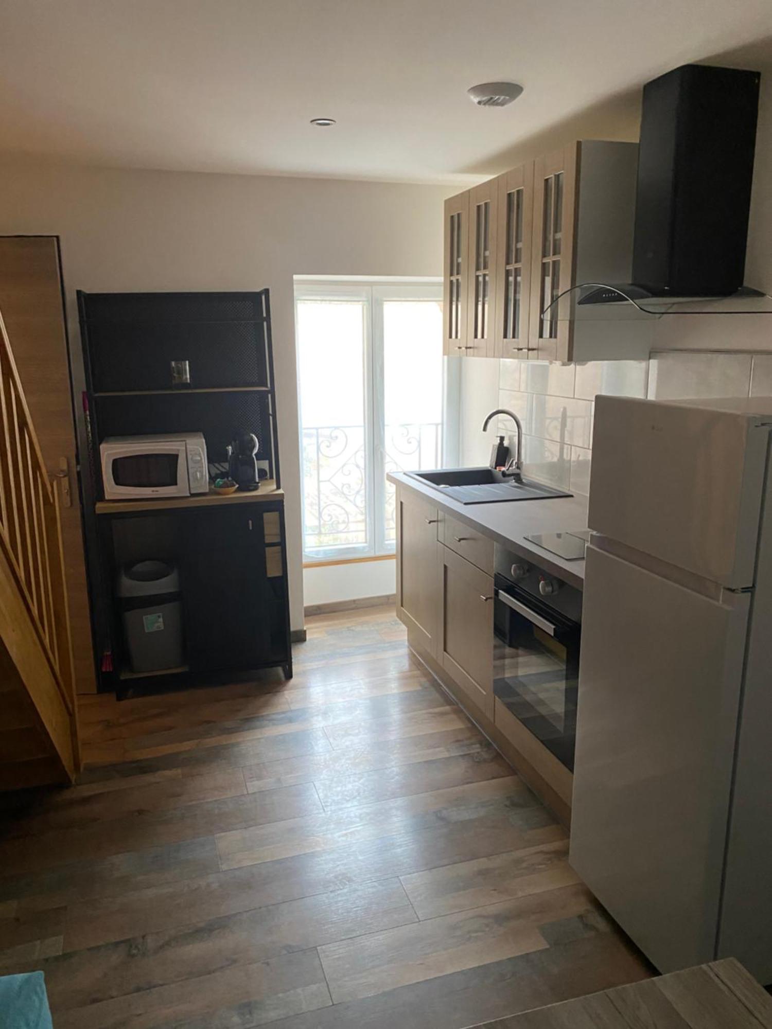 Apartment 3 T1 Meuble 86320