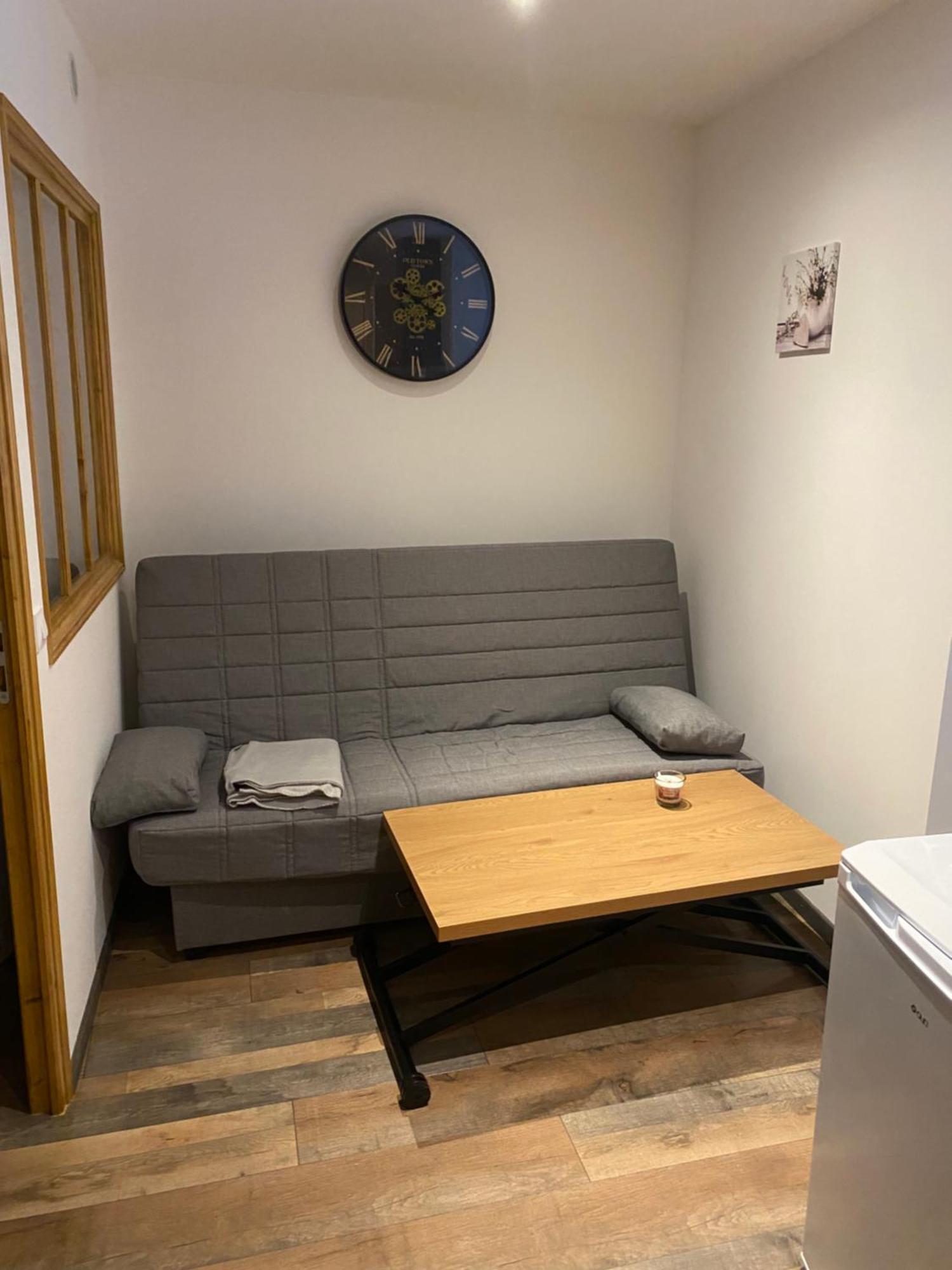 3 T1 Meuble 86320 Apartment *